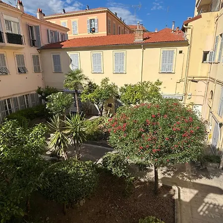 Bellecour Ментона